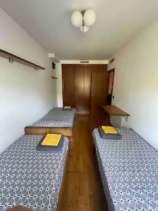 Apartamento 6 Personas Con Piscina Y Parquing Platja d'Aro Spain